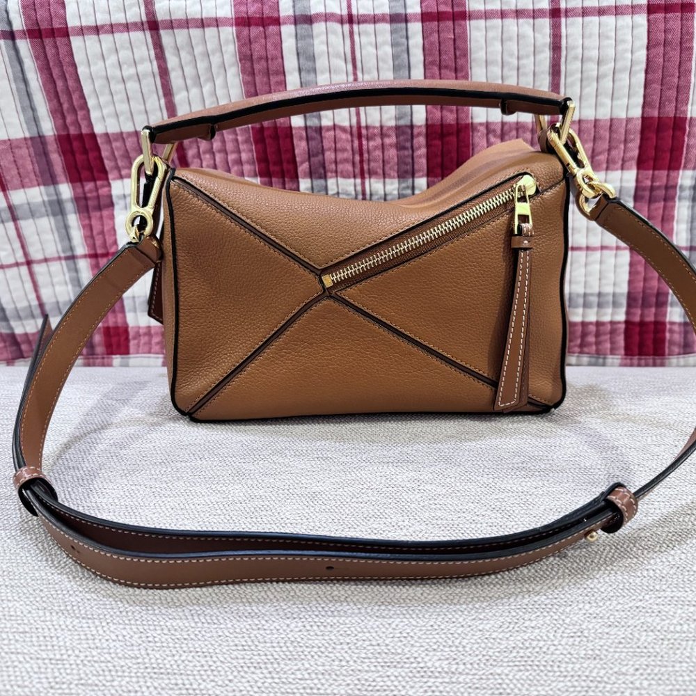 Loewe Small Puzzle Bag Caramel Grained Calfskin New Rare - Picture 4 of 10